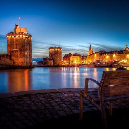 Maison Type Loft - Avec Parking En Plein Centre La Rochelle  Exterior foto